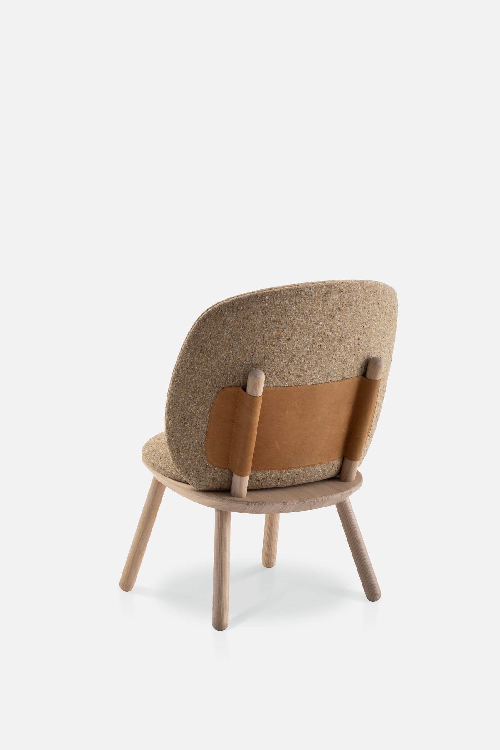 Naïve Low Chair Natural Ash
