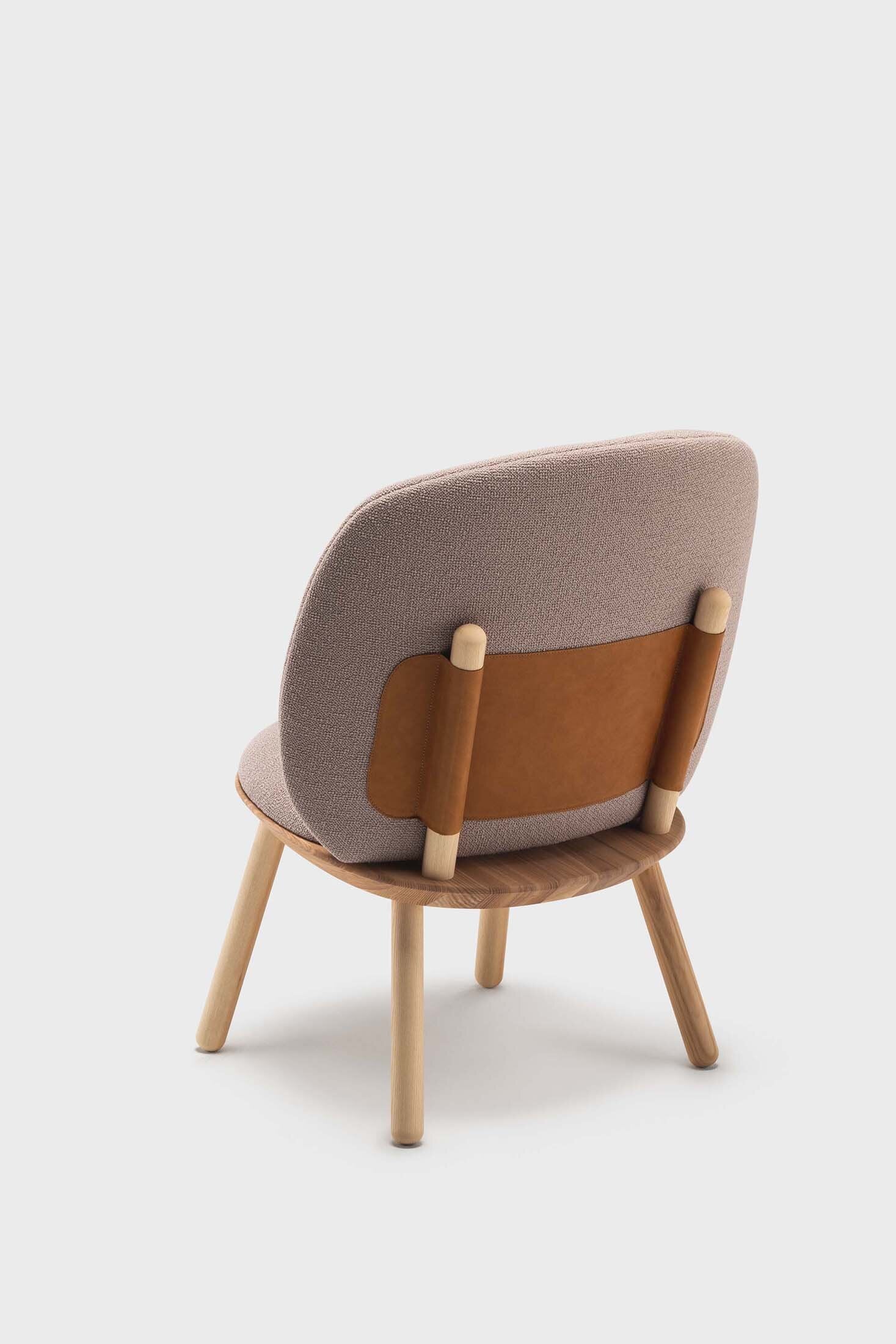 Naïve Low Chair Natural Ash