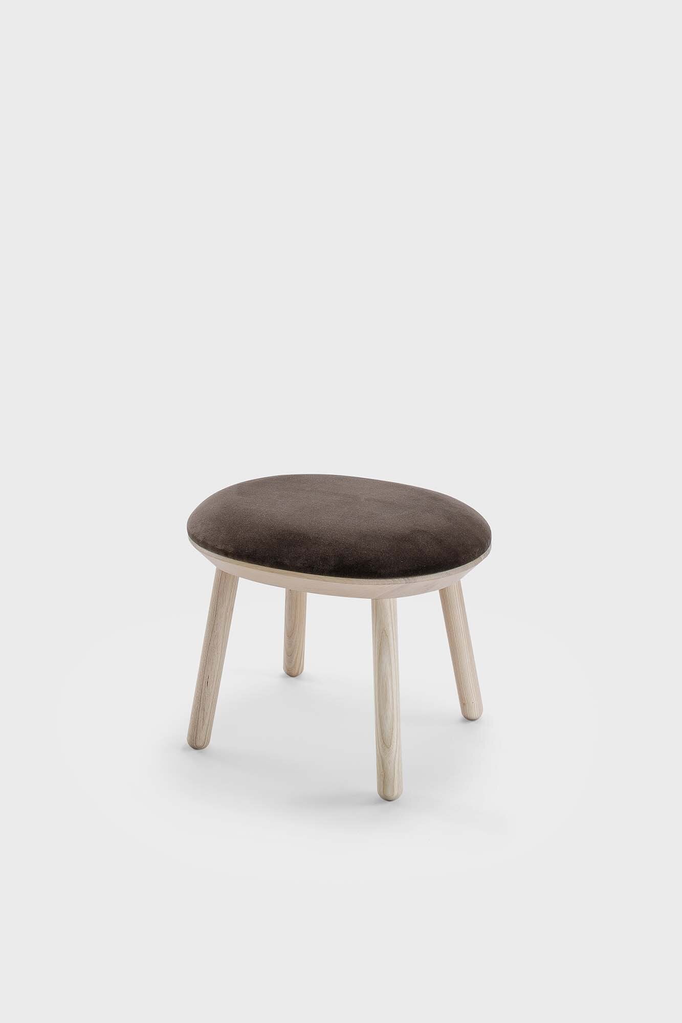 Naïve Ottoman in Natural Ash