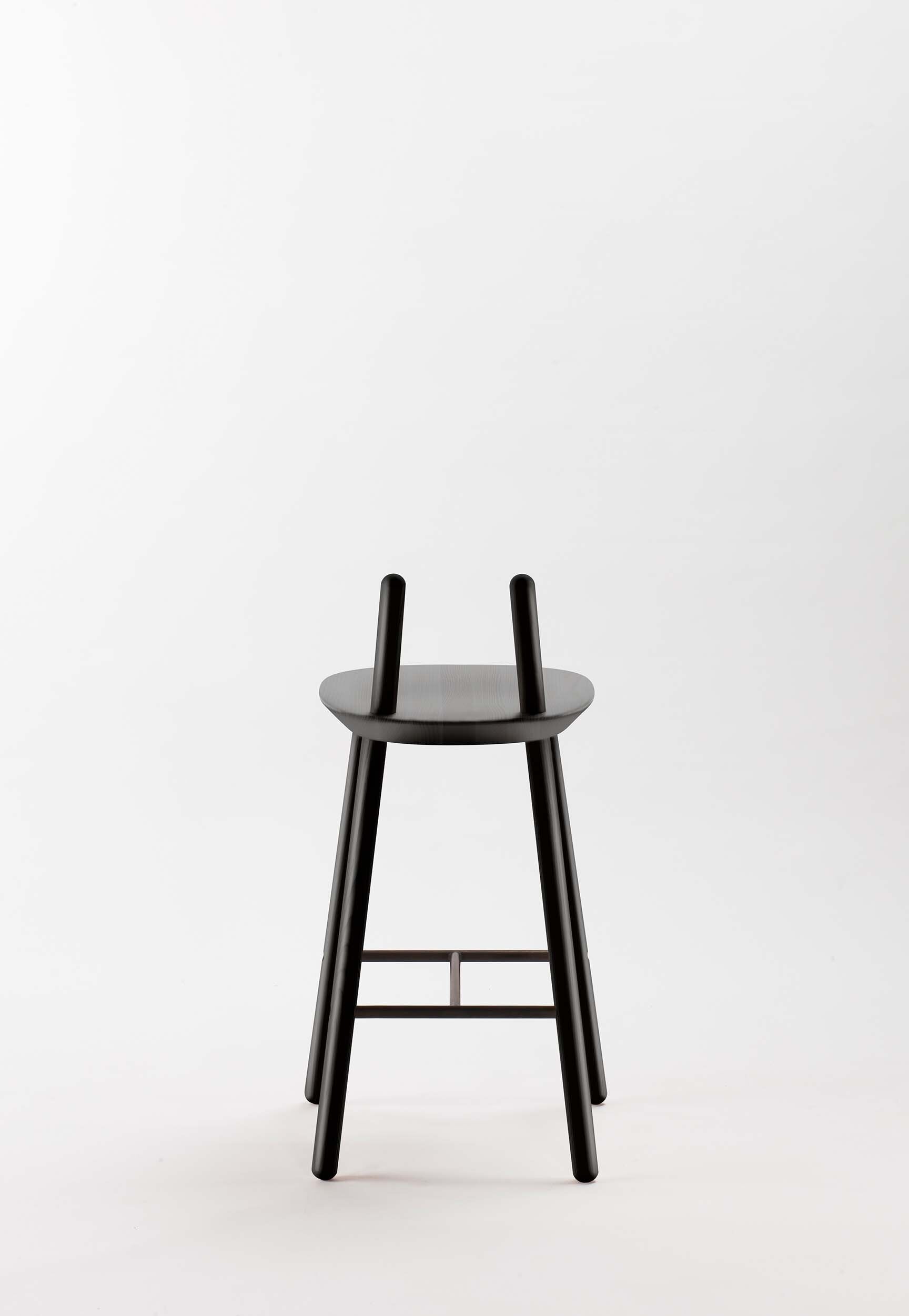 Naïve Semi Bar Stool