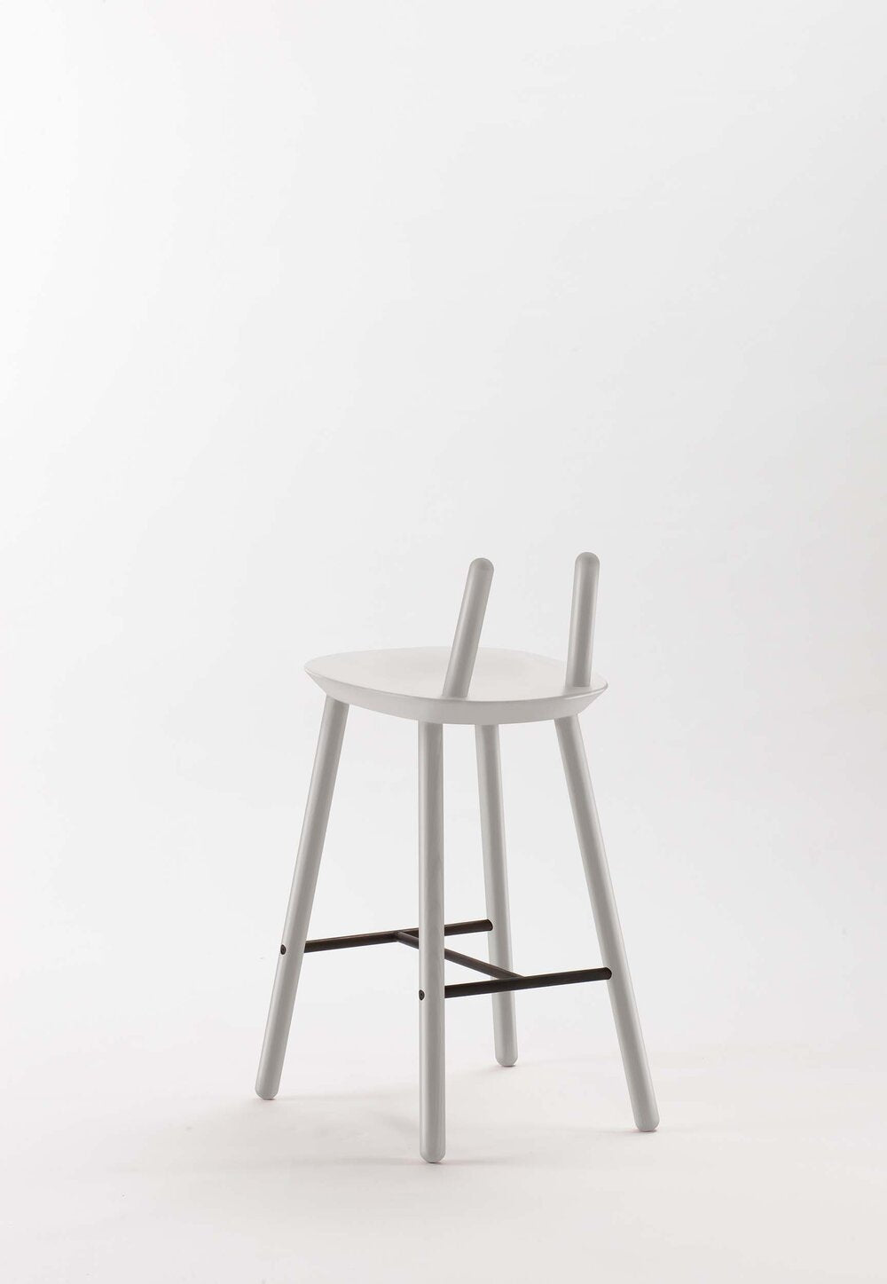 Naïve Semi Bar Stool