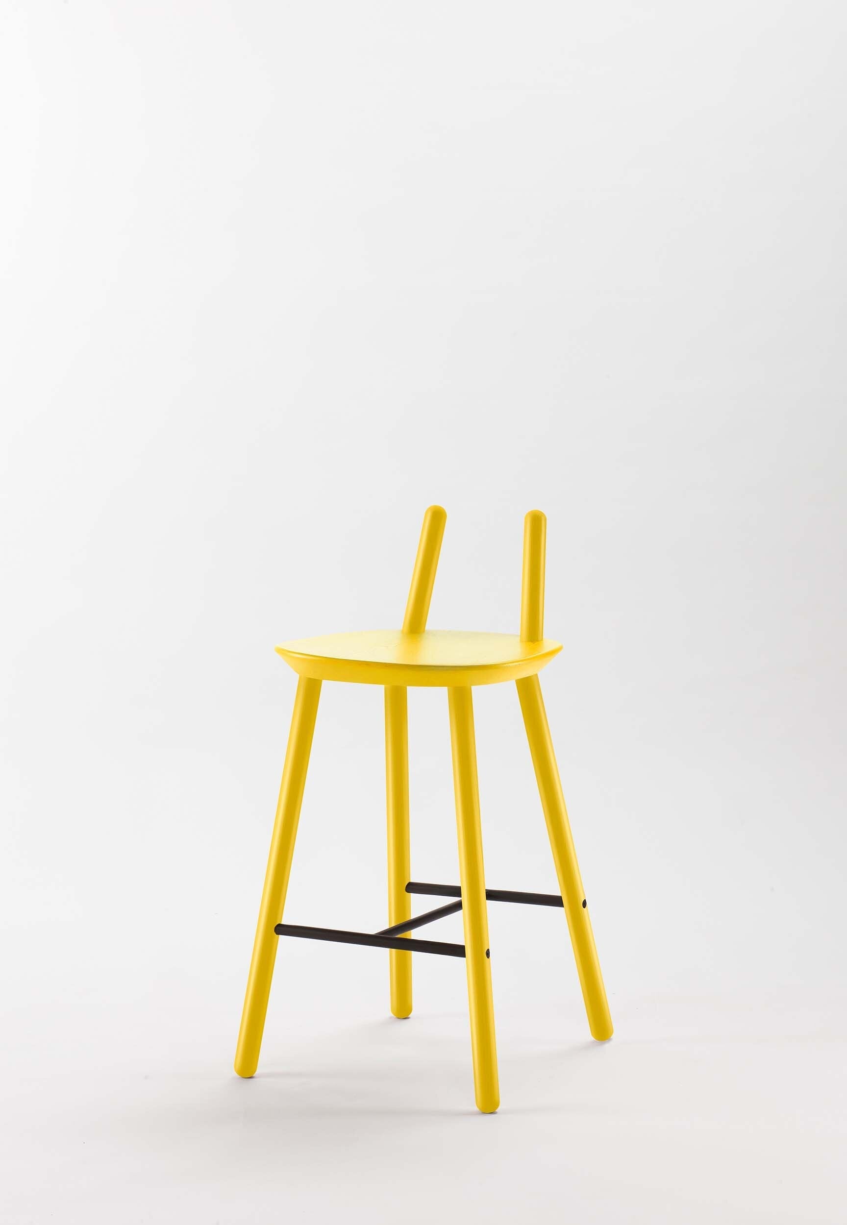 Naïve Semi Bar Stool