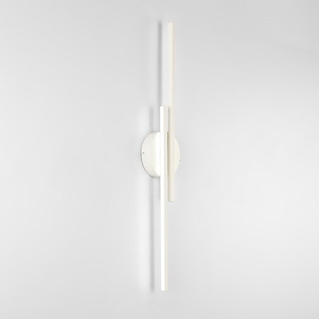 SkandiShop LED Modern Wall Light
