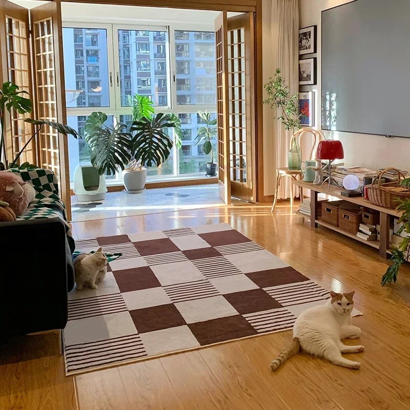 Vintage Checkered Living Room Rug | Cozy | SkandiShop – SkandiShop