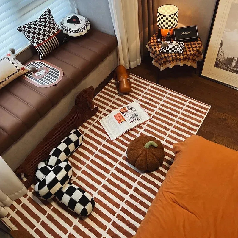 Vintage Checkered Living Room Rug | Cozy | SkandiShop – SkandiShop