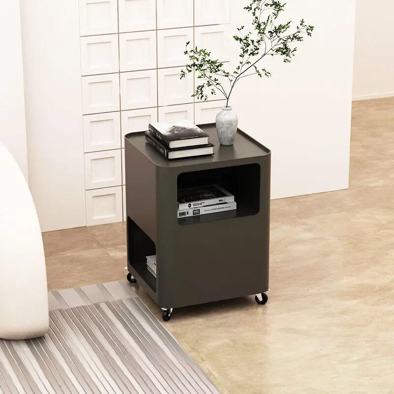 SkandiShop Jörn Side Table with rollers