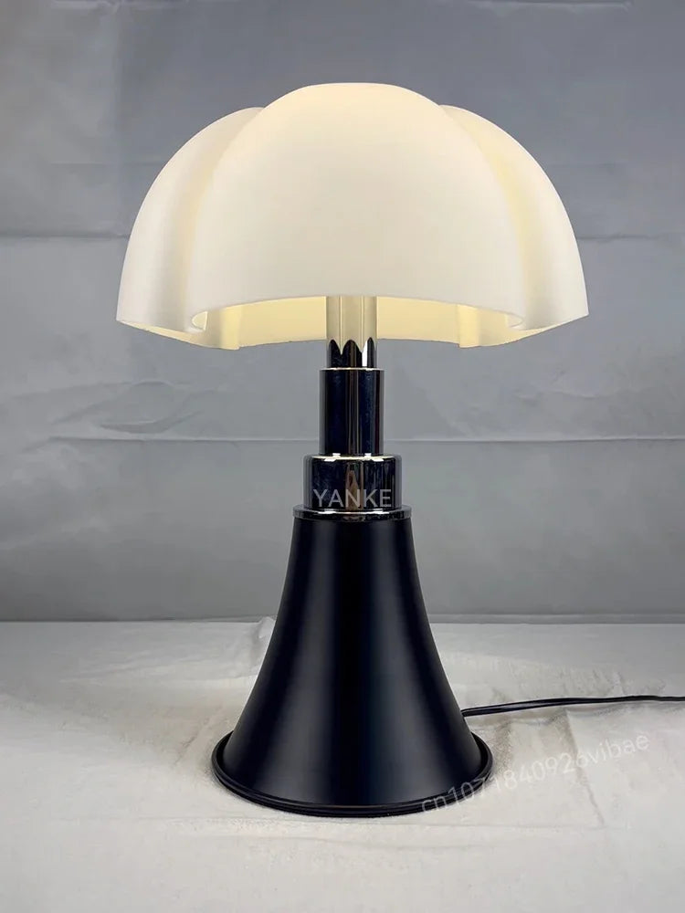 Eleganza Petal LED Bat Table Lamp