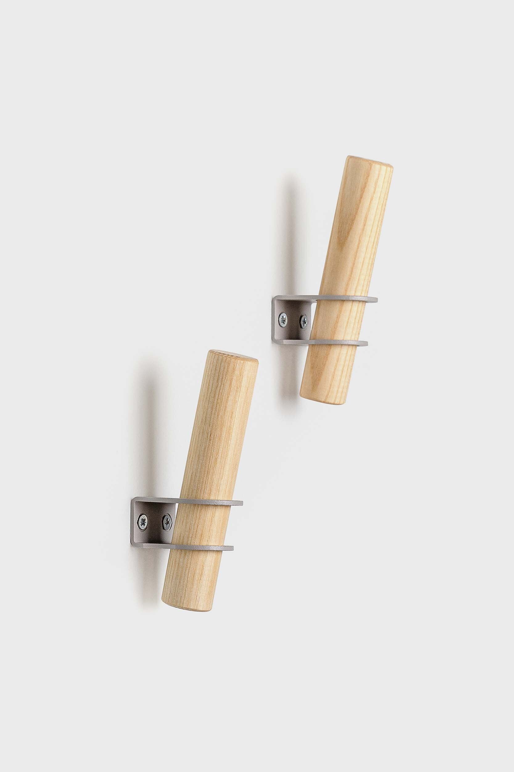 Torch Wooden Hook Rack