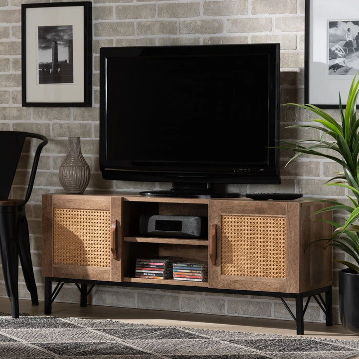 SkandiShop Rattan TV stand