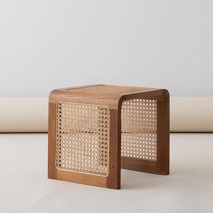SkandiShop Rattan Small Square Table