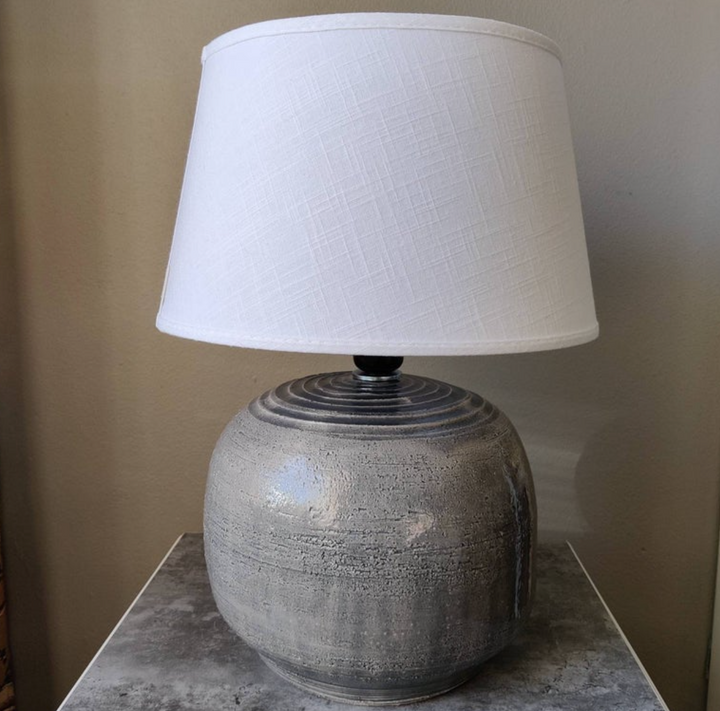 Hand made pottery table lamp. Ready to use in Europe or USA. Shade not included. Hand made in Finland.
