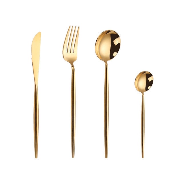 Gold cutlery set