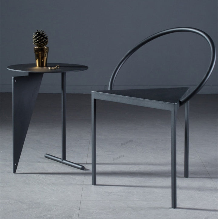 Gugle metal chair